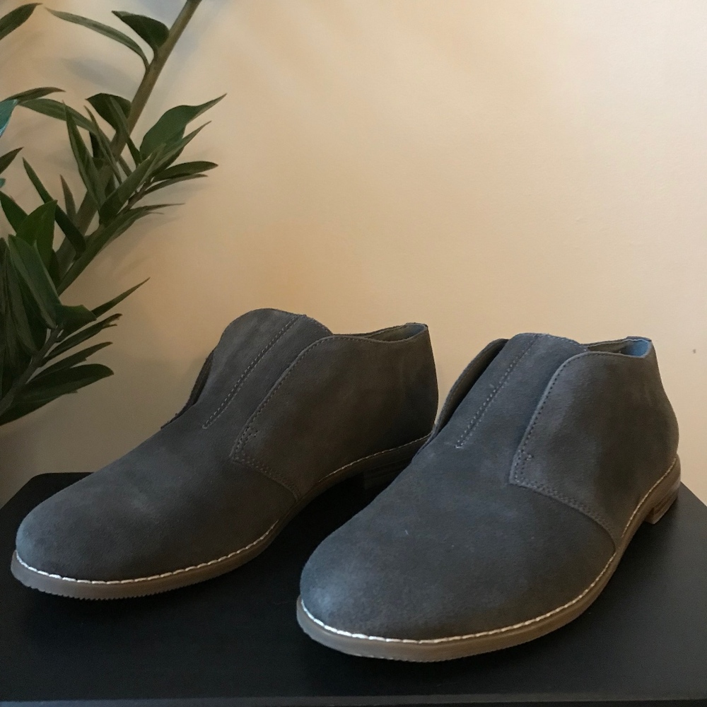 Franco Sarto Pieta Oxford in Grey, size 7M